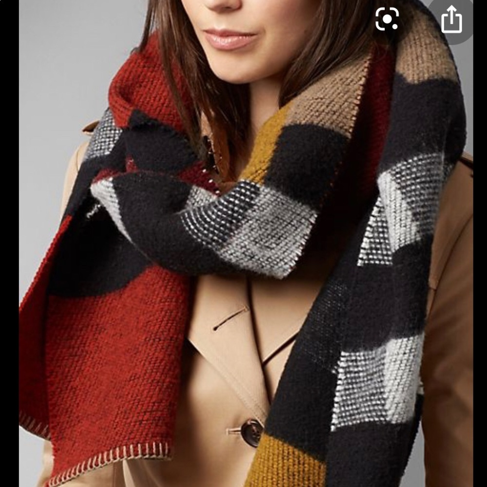 Burberry woman  Color Block Check  Scarf